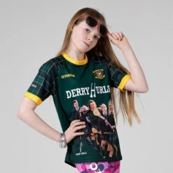 'Derry Hurls' Kids' Derry Girls Jersey -Featured Sports Equipment Store 4t5a0222