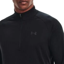 Under Armour Men's UA Tech™ Half Zip Top Black / Charcoal 8 Under Armour Men's UA Tech™ Half Zip Top Black / Charcoal -Featured Sports Equipment Store s7.v5 1328495 001 collar